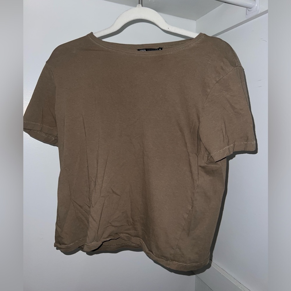 Cropped tee